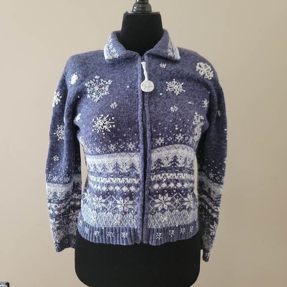 heirloom Collectibles Sweaters - Heirloom Collectibles Zip Up Snowflake Ugly Sweater Size PM